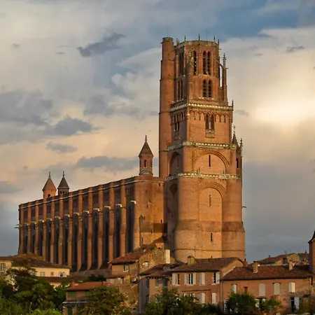 Chateau De Roche - Vivez La Vie De Chateau Pres De Toulouse * Pechbonnieu